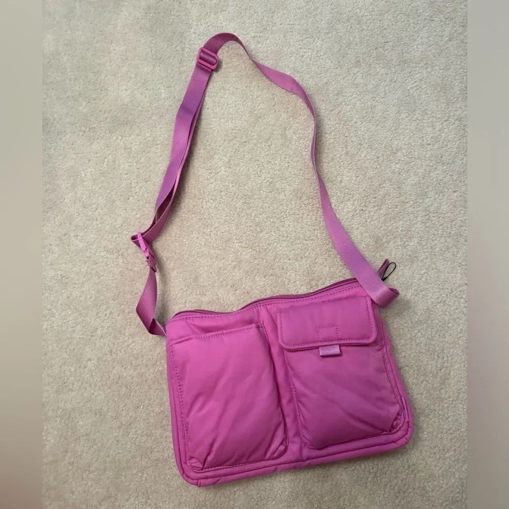 Vera Bradley Signature Cotton Utility Small Crossbody, Rich Orchid NWT